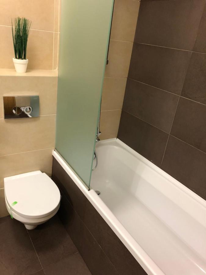 קלוז'-נאפוקה Mivardomi Accommodation מראה חיצוני תמונה
